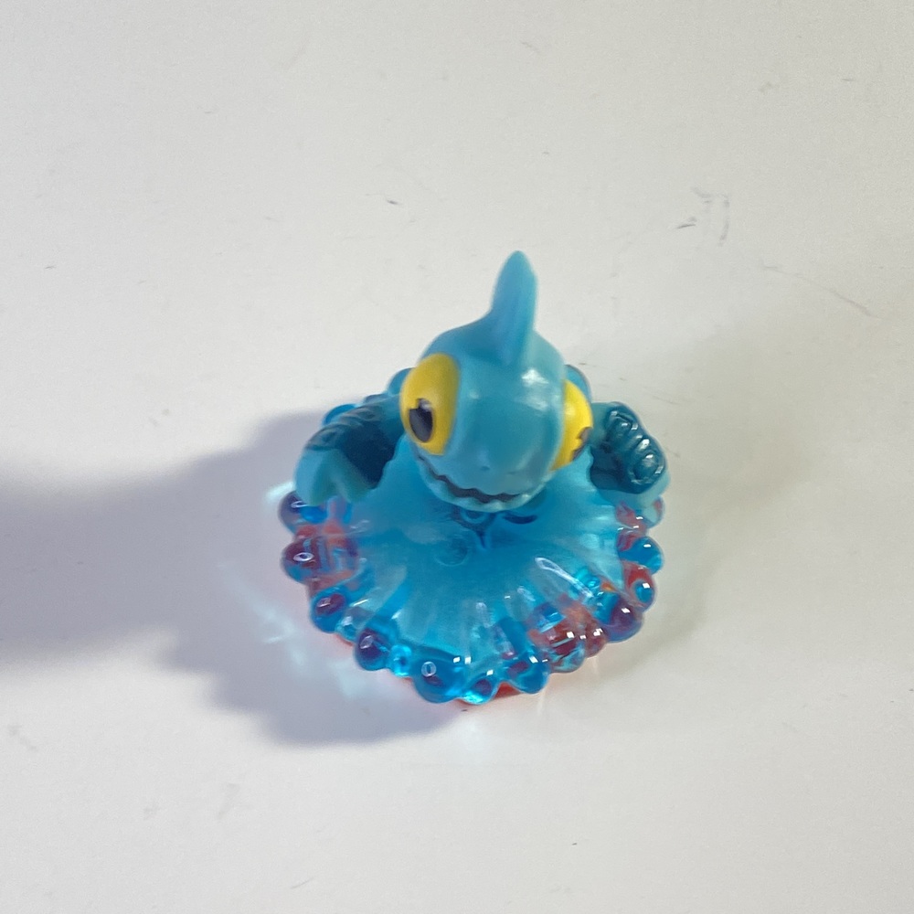 Activision Skylanders Small Blue Figure With Translucent Base - Picture 6 of 9